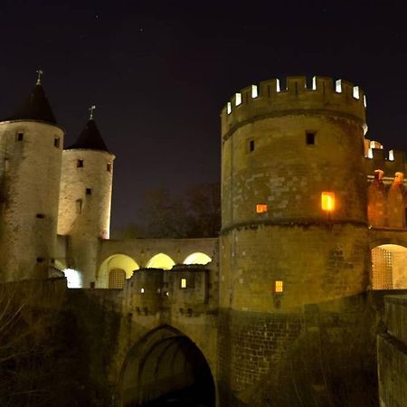 La Chambre Noire Au Coeur De Metz Bagian luar foto