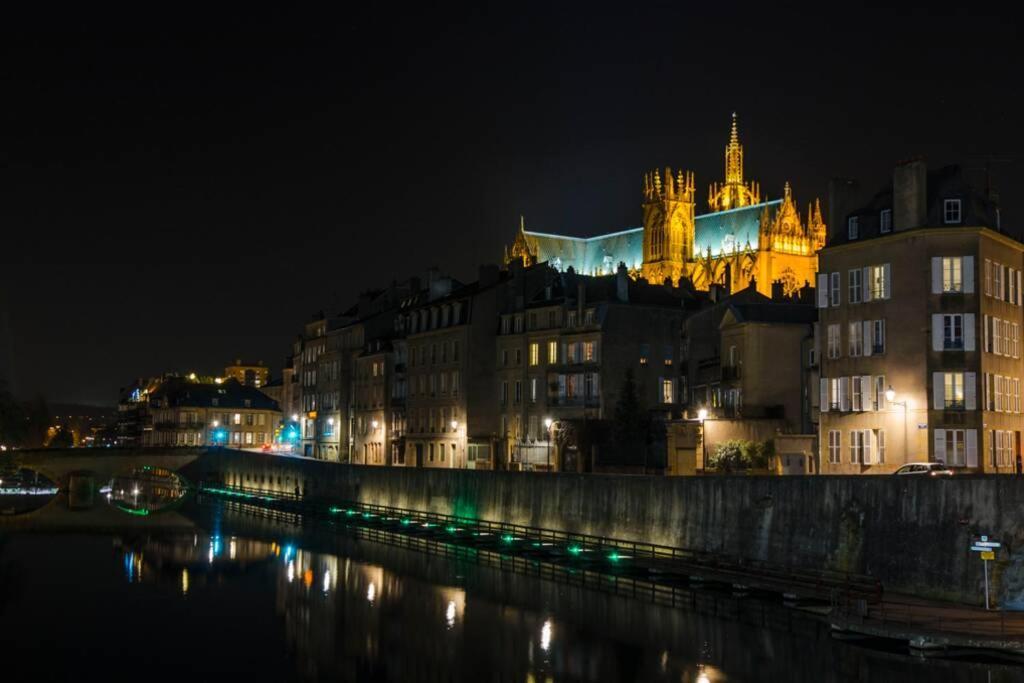 La Chambre Noire Au Coeur De Metz Bagian luar foto